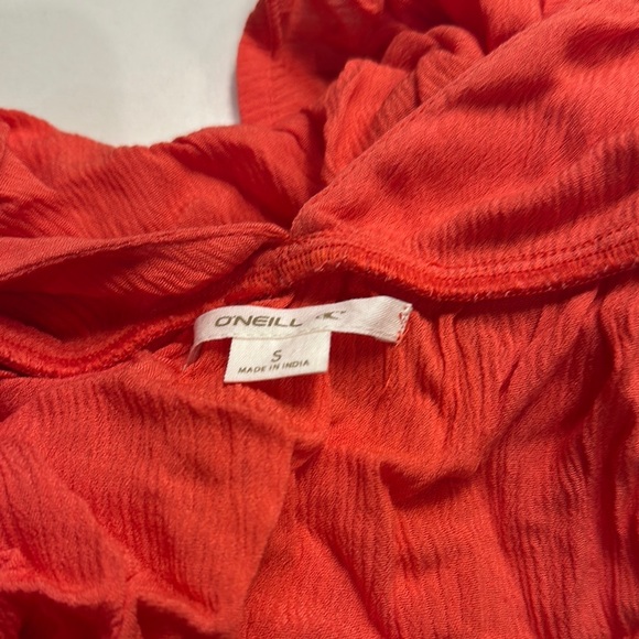 Red Strappy Crop Top - Picture 4 of 4